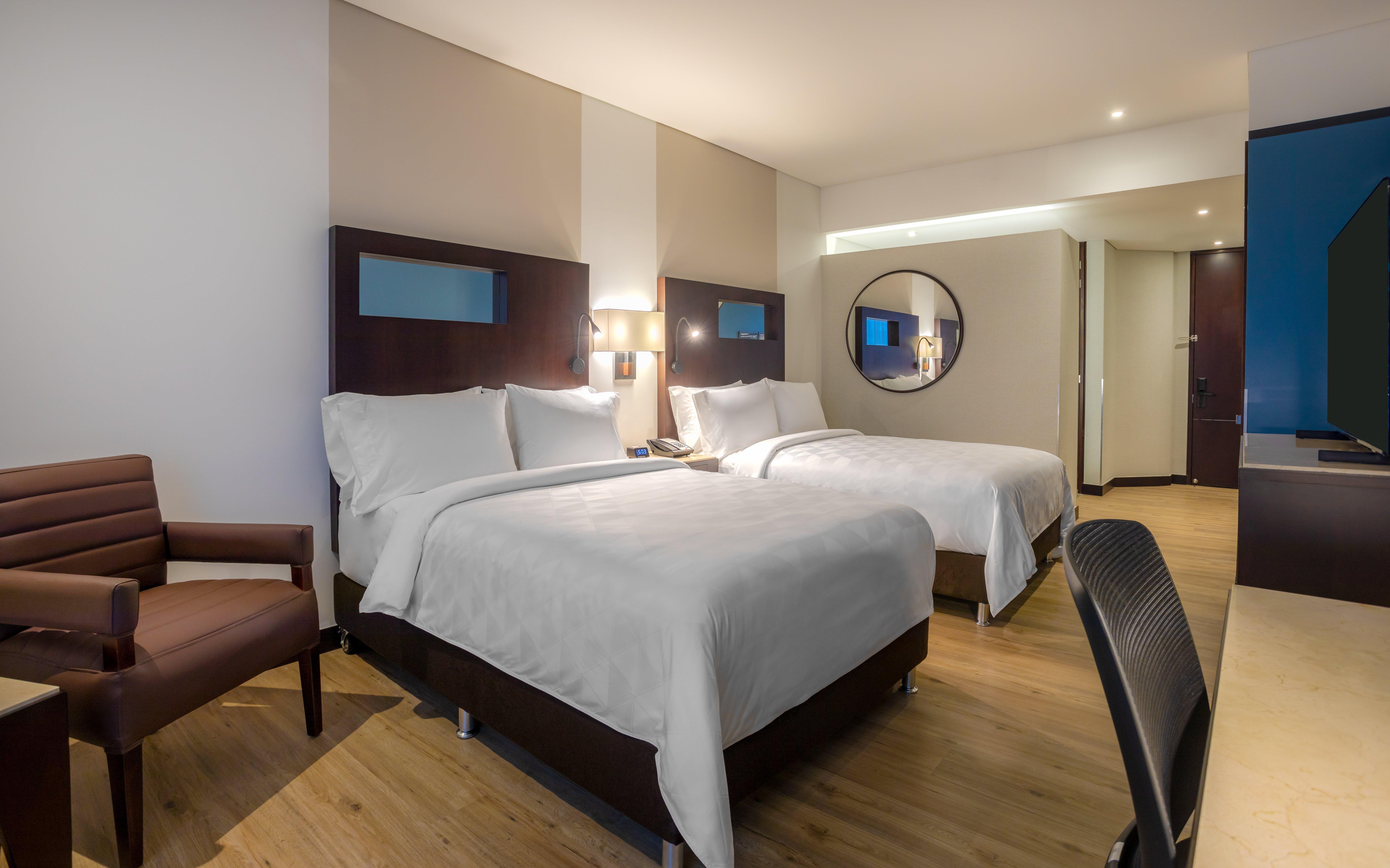 Holiday Inn Bogota Airport, An Ihg Hotel Εξωτερικό φωτογραφία