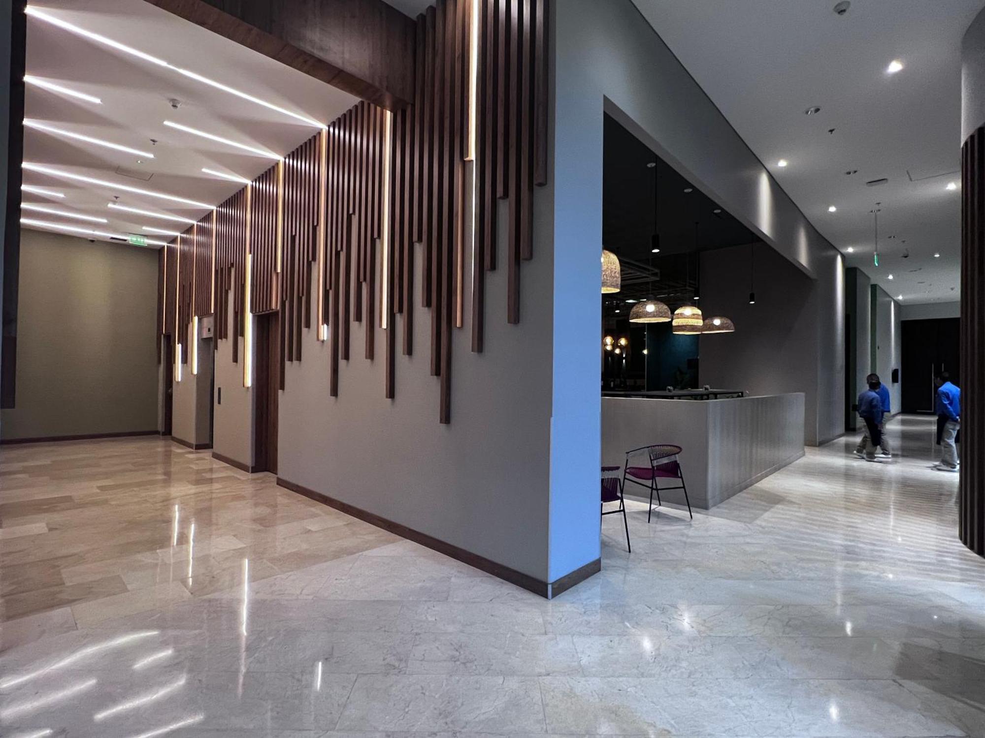 Holiday Inn Bogota Airport, An Ihg Hotel Εξωτερικό φωτογραφία