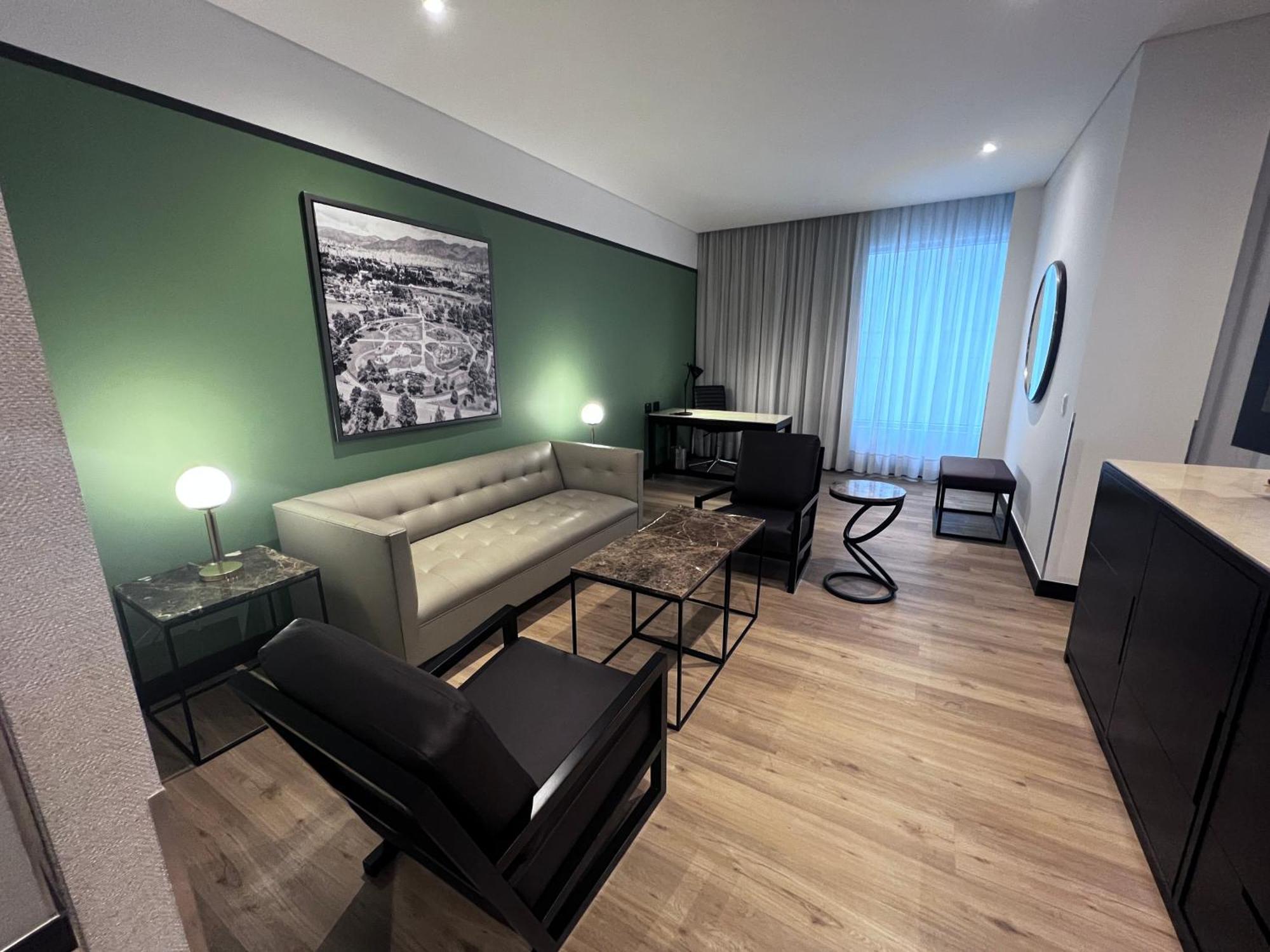 Holiday Inn Bogota Airport, An Ihg Hotel Εξωτερικό φωτογραφία