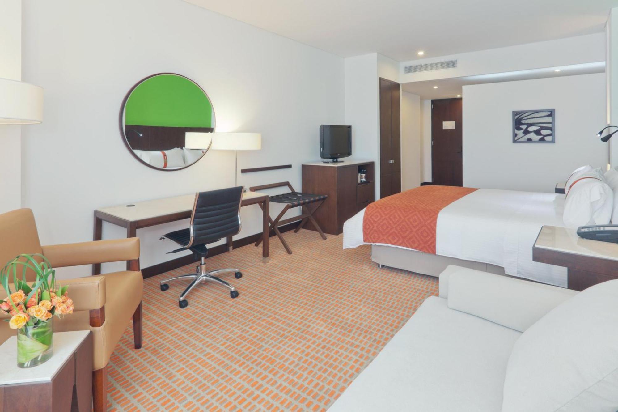 Holiday Inn Bogota Airport, An Ihg Hotel Εξωτερικό φωτογραφία