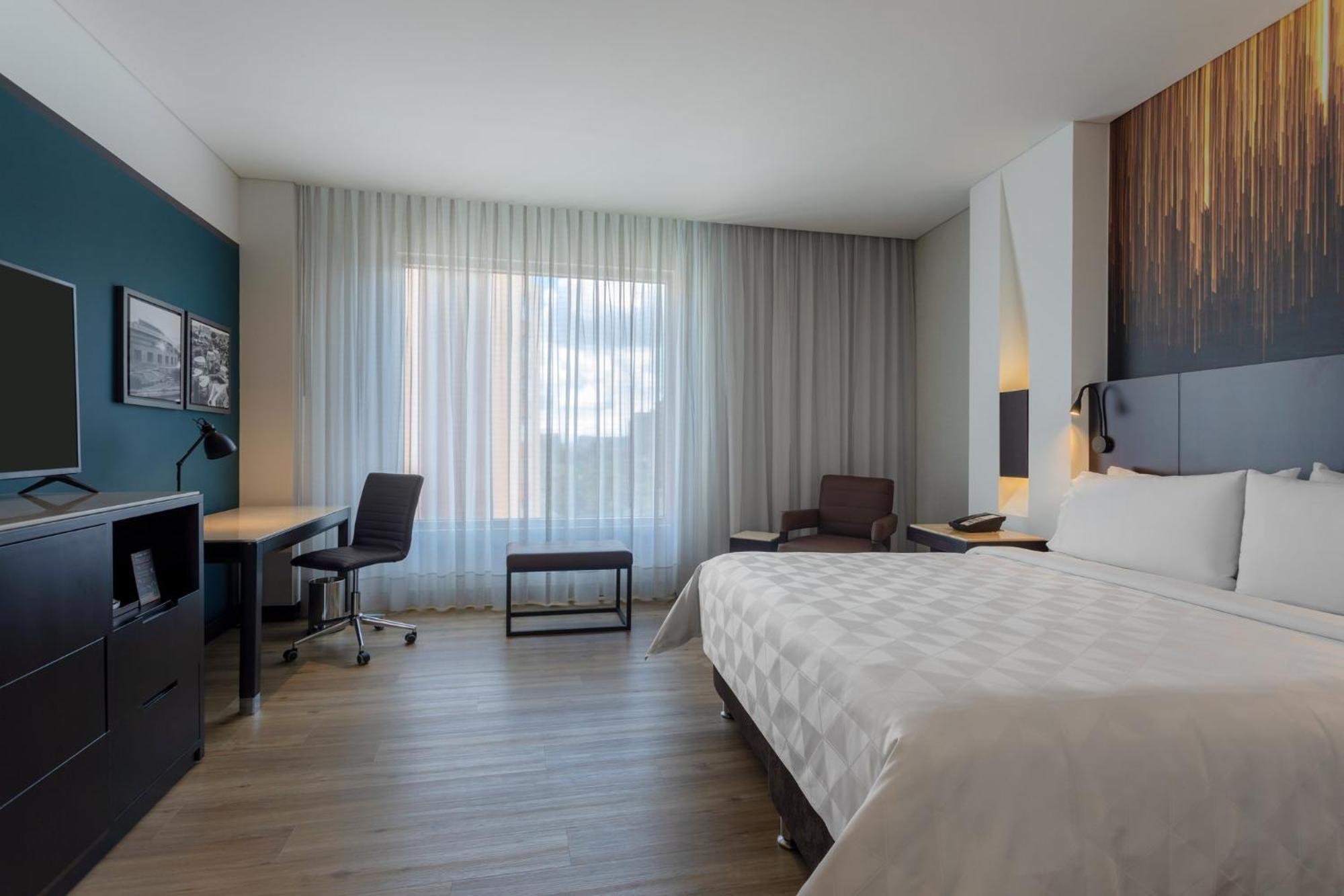 Holiday Inn Bogota Airport, An Ihg Hotel Εξωτερικό φωτογραφία